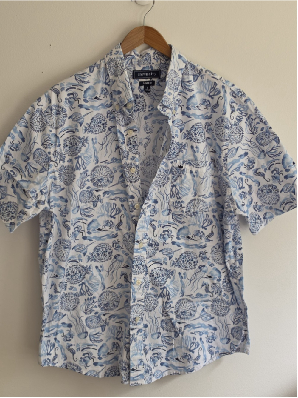 Crown & Ivy Men’s Large Blue Ocean Life Fish Print Short Sleeve Button Down Lg